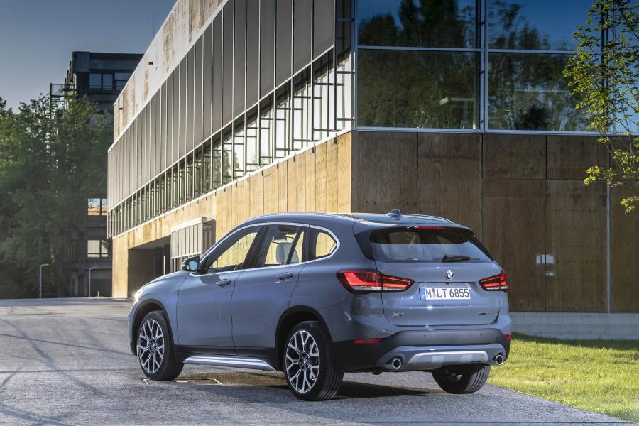  BMW X1 xDrive25d xLine (F48) 2019 года  (WW) (фото 3 из 99)